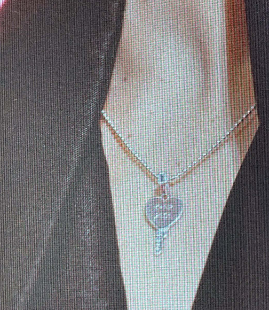 หึ้ยยยยย 

แม่กุญแจ กับ กุญแจว่ะะะะ😣😣😣😣😣

กุญแจนี้ ไขเข้าไปอยู่ในใจเธอปะะะะ ละสลัก K+NP อ่าา

KNP PANDORA TH AMBASSADORS
#PandoraUnlockLovewithKengNamping