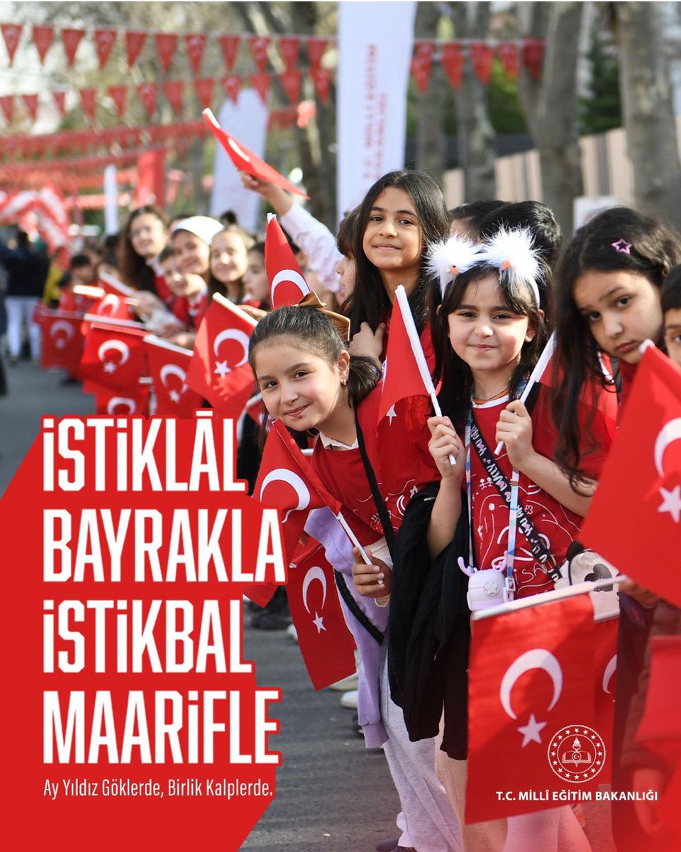 osman_agus's tweet photo. #BayraklaBaşlayanOkul https://t.co/5HZ66jrzmF