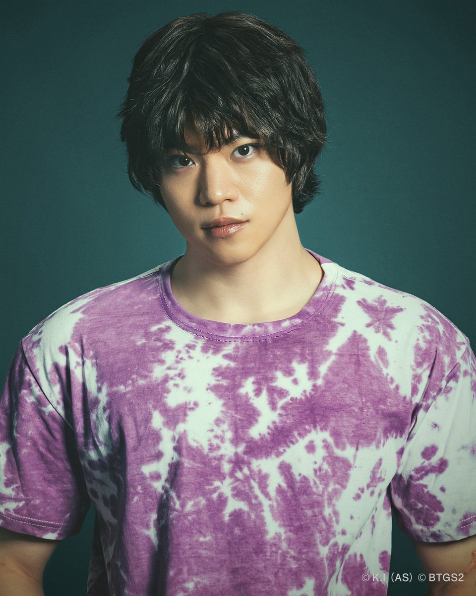 baki_stage's tweet photo. ◢◤キャラクタービジュアル公開◢◤

👊範馬刃牙 役：#佐藤祐吾（@satoyugodesu）

地下闘技場に君臨する無敗の王者。最強の父を超えるために戦う。人呼んで『地上最強の少年（ガキ）』
━━━━━━━━━━
公式HP🔥https://t.co/NpqNC9GYO1 

オフィシャル先行受付中ッッ
#バキステ #刃牙ステ https://t.co/9hgA2F9w1u