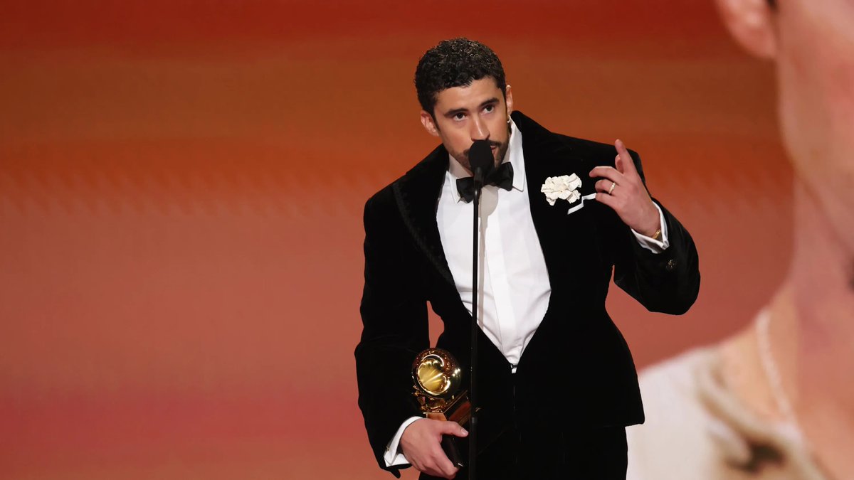 StevenLolz's tweet photo. bad bunny won album of the year,
and wow, I couldn't be more happy....

DtMF is a fucking experience.... 
but it's also, in my opinion, what art is supposed to be...
a message, a call for change, and what loving your culture sounds and feels like (1/4) https://t.co/HpSrsMfcQ3