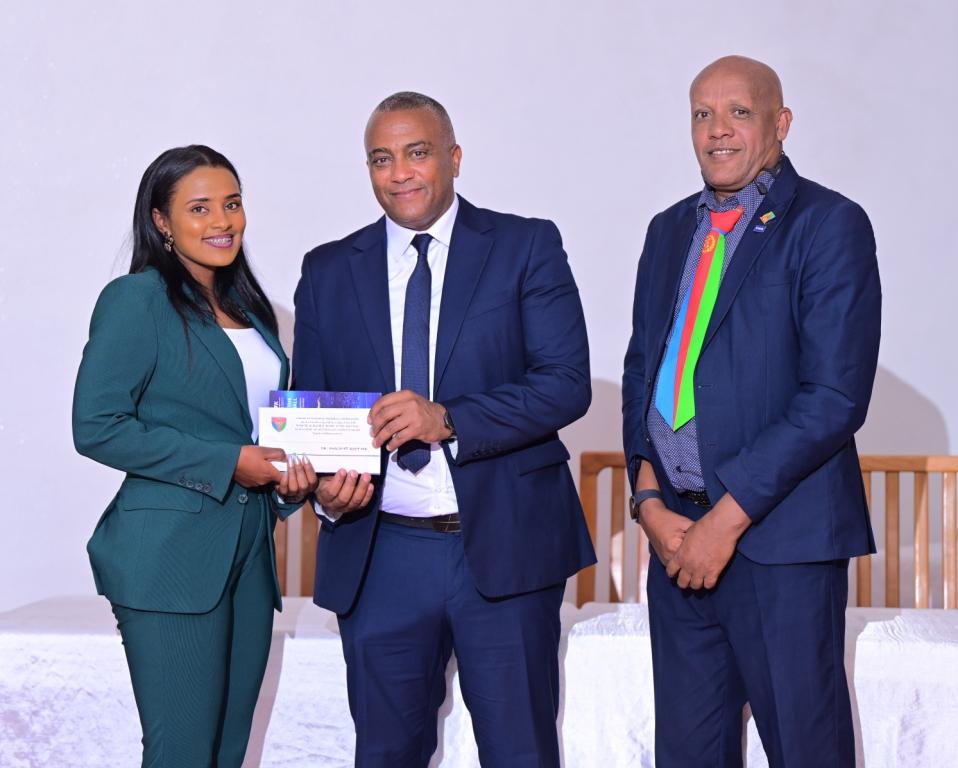 Eritrean National Football Federation handed over 2026 FIFA officials badges to 13 Eritrean International referees ( of whom three are ladies)  at a ceremony held on 31st of Jan. 2026 in the presence of ENFF EXCOM members and invited guests.
Photo@ Enff media.