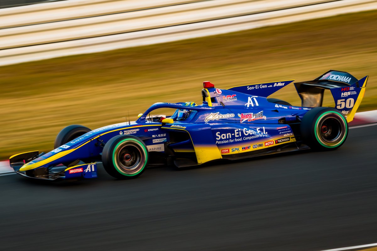 yoshito_pic's tweet photo. 🏎️🦌
.
.
.
#sformula 
#dandelion 
#tadasukemakino 
#rookieracing 
#nireifukuzumi 
#bmax 
#yutonomura 
@SUPER_FORMULA 
@dandelionracing 
@tadasuke0628 
@ROOKIE_Racing_ 
@Nirei_Fukuzumi 
@bmaxracing 
@Yuto_Nomura_JPN https://t.co/KgJi3zKXJq