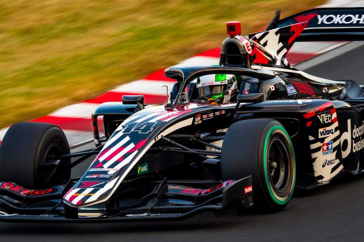 yoshito_pic's tweet photo. 🏎️🦌
.
.
.
#sformula 
#dandelion 
#tadasukemakino 
#rookieracing 
#nireifukuzumi 
#bmax 
#yutonomura 
@SUPER_FORMULA 
@dandelionracing 
@tadasuke0628 
@ROOKIE_Racing_ 
@Nirei_Fukuzumi 
@bmaxracing 
@Yuto_Nomura_JPN https://t.co/KgJi3zKXJq