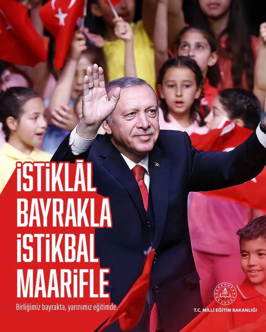 balikesirmem's tweet photo. 🇹🇷 İstiklal bayrakla, istikbal maarifle
Birliğimiz bayrakta, yarınımız eğitimde

Ay yıldızlı bayrağımızdan aldığımız ilhamla; eğitimi merkeze alan, birlik ruhuyla geleceğe yürüyen güçlü bir Türkiye’yi hep birlikte inşa ediyoruz.

#BayraklaBaşlayanOkul🇹🇷 https://t.co/nBfxGHjLSe