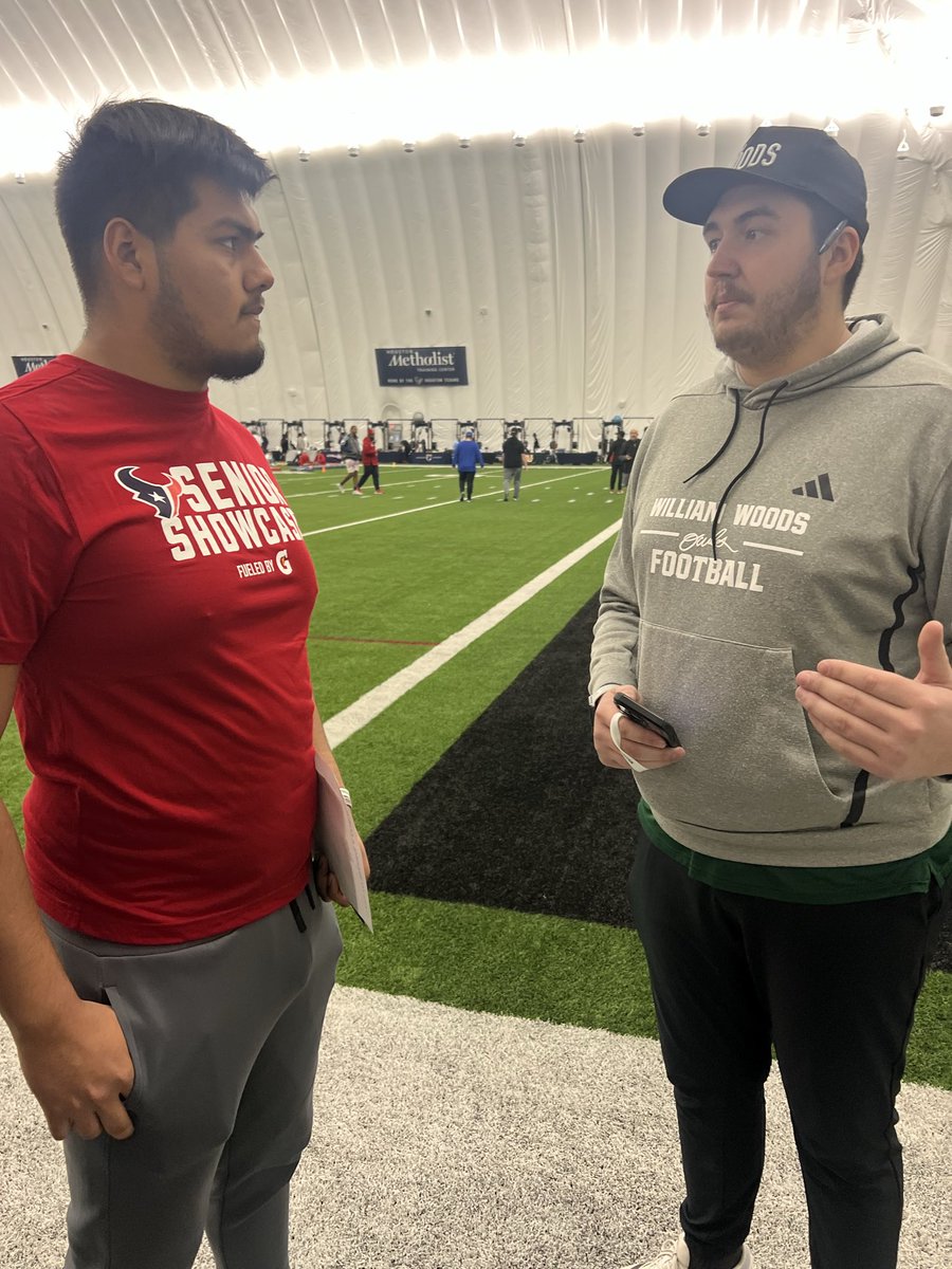 lizvallecamacho's tweet photo. @SRfbshowcase Thank you to everyone who spoke to Paulo Camacho From Manvel high School https://t.co/WBHdBFPJAl