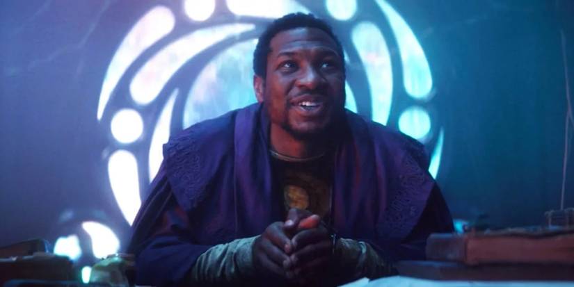 La compresión lectora se fue de sabático cariño. 

Es tan fácil como entender que cada ramificación tiene una dilatación temporal distinta como lo pudimos ver con Kang, eso y que para cuando hicieron Logan no tenían en mente las Secret Wars