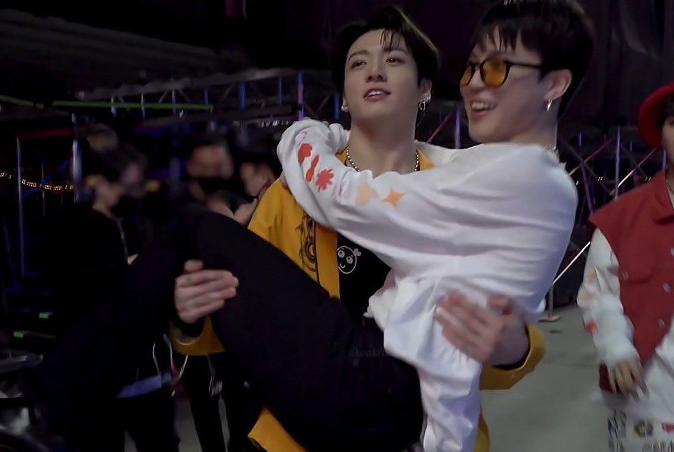 hii jikookies, Do you miss Jikook?  I miss jikook, I really miss papa papi☹️
So aku mau giveaway 300k untuk 2org win 🍀 untuk meredahkan rasa kangenku 😭
 
rt/like
rep moment jikook dong, kangen banget banget banget ☹️ 

end tbh 🍀