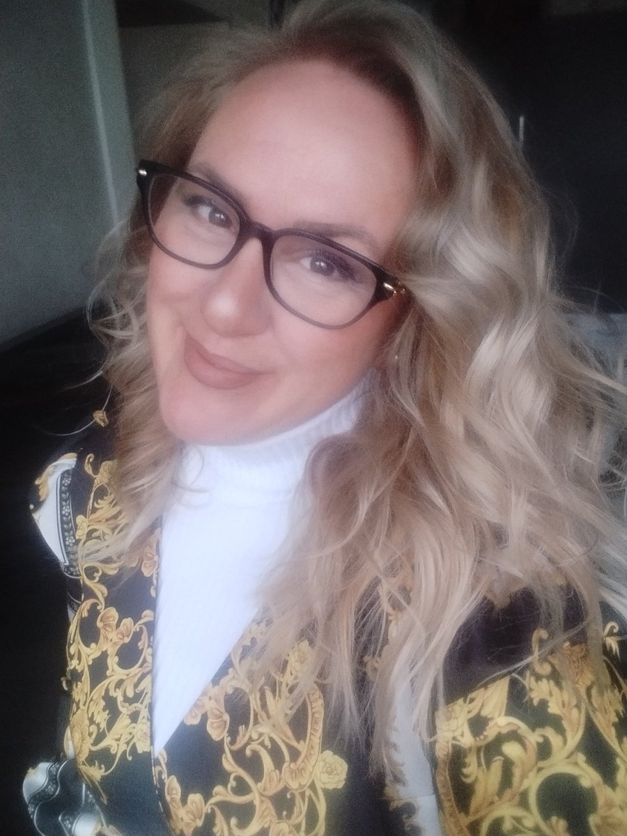 Kahveler içildiyse başlasın gün... ☺☕