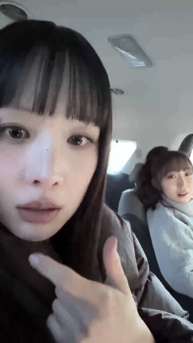 채팅: MBC 갔죠 
수빈: 소름돋아...
설아: 아잇🤫
우주소녀 컴백 다가오는 게 느껴진다