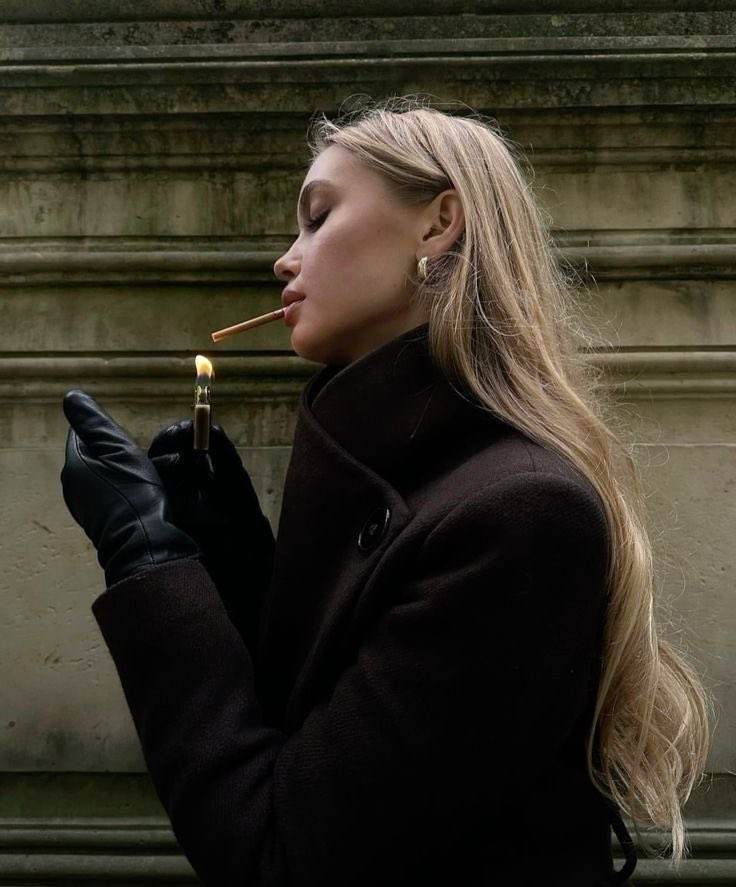 Samantha tweet media