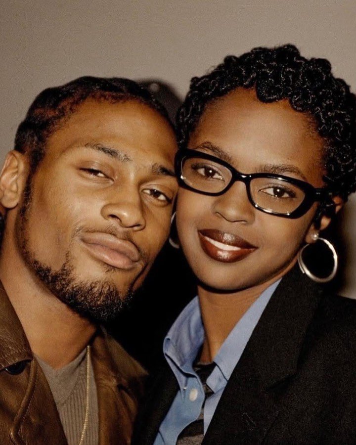 RealOnesKnow_'s tweet image. Lauryn Hill and Wyclef Jean reunite Fugees to lead star-studded Grammys tribute to D'Angelo and Roberta Flack featuring John Legend, Chaka Khan, Leon Bridges, Raphael Saadiq, Lucky Daye and more.

#LaurynHill #DAngelo #RobertaFlack #GRAMMYs #RealOnesKnow