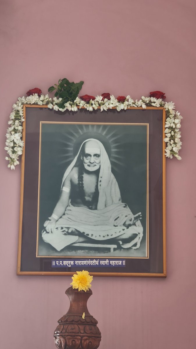 adarshahgd's tweet photo. Today is Aradana Mahotasv Diwas of Sri Sri Narayananda Teerta Swami Maharaj of #Audumbar. A Great Datta Upaksaka and Tapasvi. In his Poorvasharama he was a Staunch Agnihotri and Agamashaatra Praveena. He was my grandmother's father.🙏 https://t.co/qKHqmSv60o