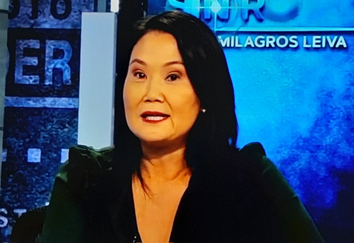 Milagros Leiva hizo una entrevista hechada a la estatista del cártel político que blinda a José Jerí
Dice que por elecciones lo mantiene -como si Jerí fuera JNE-
Confirmó que vive a costas de sufridos peruanos
Si llora por sus hijas deje de mamar del Estado
Vota NULO
#CuartoPoder