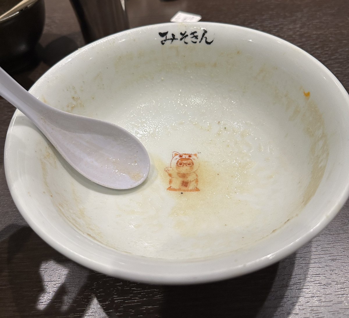 みそきん宣伝大使として常にカップラーメンみそきんと向き合ってまいりましたがやっと店頭に行ってまいりました

美味しさは普通でした！
香りはかなり良かった

カップラーメンの方が好みの味でした