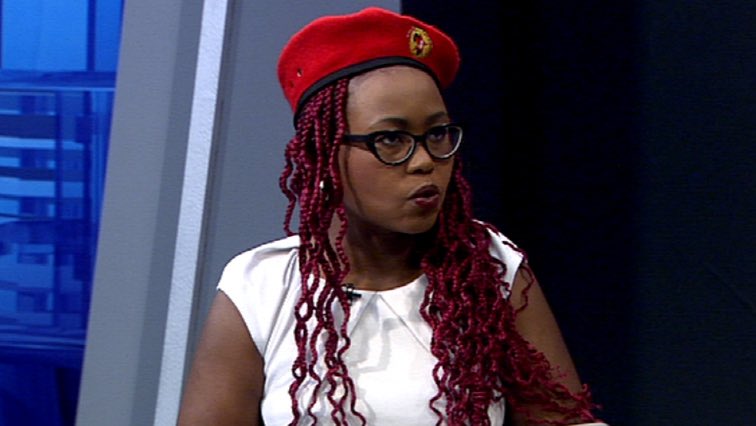 southafricandly's tweet photo. Phakamile Hlubi-Majola has resigned as spokesperson of the National Union of Metalworkers of South Africa (NUMSA), citing death threats. #NUMSA https://t.co/xRFVOCeFcT