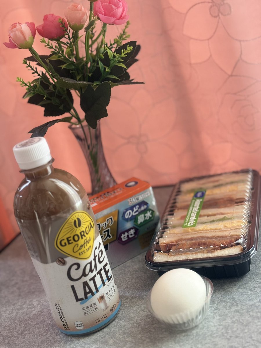 Rustiana_'s tweet image. Investing in yourself always pays❤️