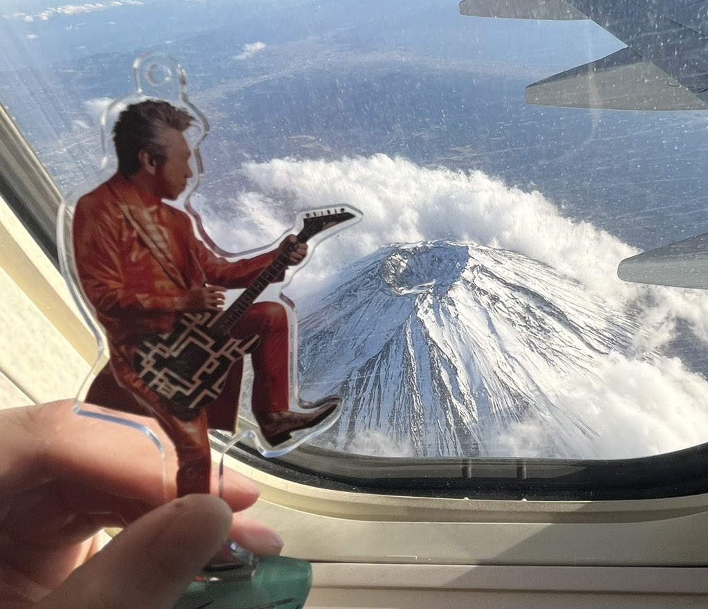 みなまる tweet media