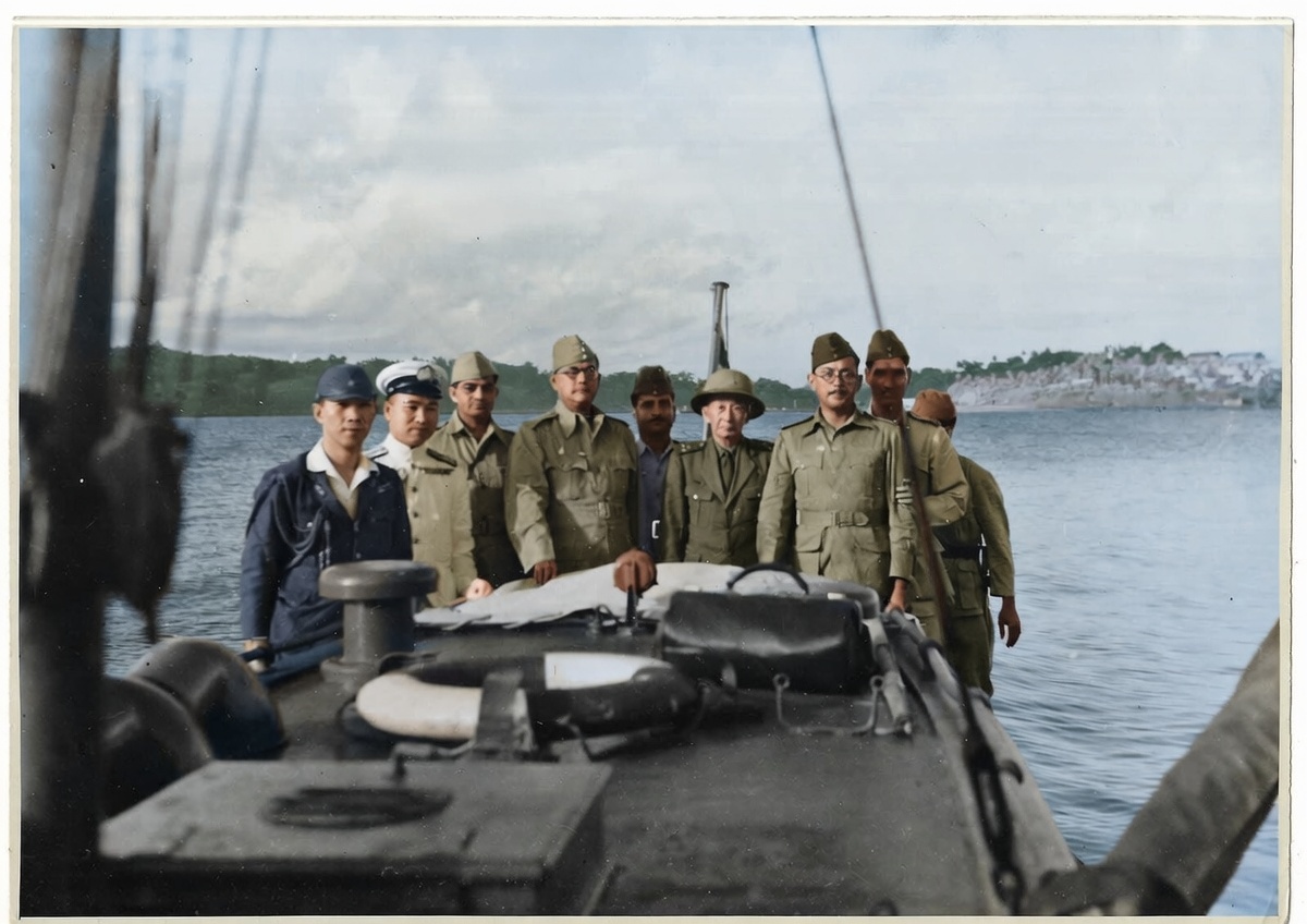 anujdhar's tweet photo. A rare picture of Netaji and others. Coloured using @grok 🙏 One of these men was India's deputy defence minister during the 1965 war. Another became a top official in Pakistan. @ShubhamAzadHind https://t.co/3mYKCO6CDJ
