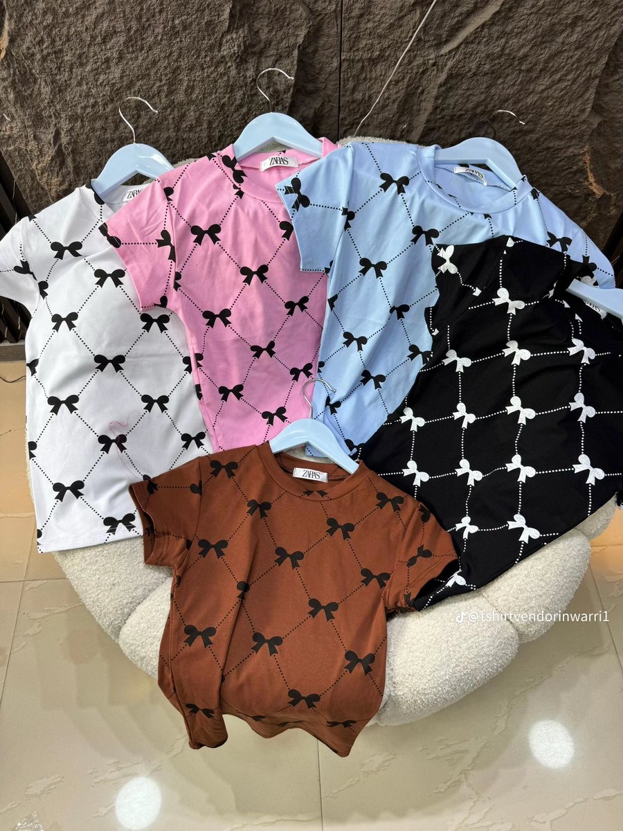 Pixie46727510's tweet photo. Good morning 🤭🤭
We are available to take your orders on
✅Plain tees- NGN6000
✅Plain sleeves-NGN9000
✅ Quality Graphic Tees- NGN10000-NGN15000
✅Basic tops:-NGN10500
✅ Quality cotton tees: NGN10000-NGN15000
✅Gowns- NGN15000-NGN22000
✅ Quality collar neck shrits-NGN10000 https://t.co/2jUvuc3MdY