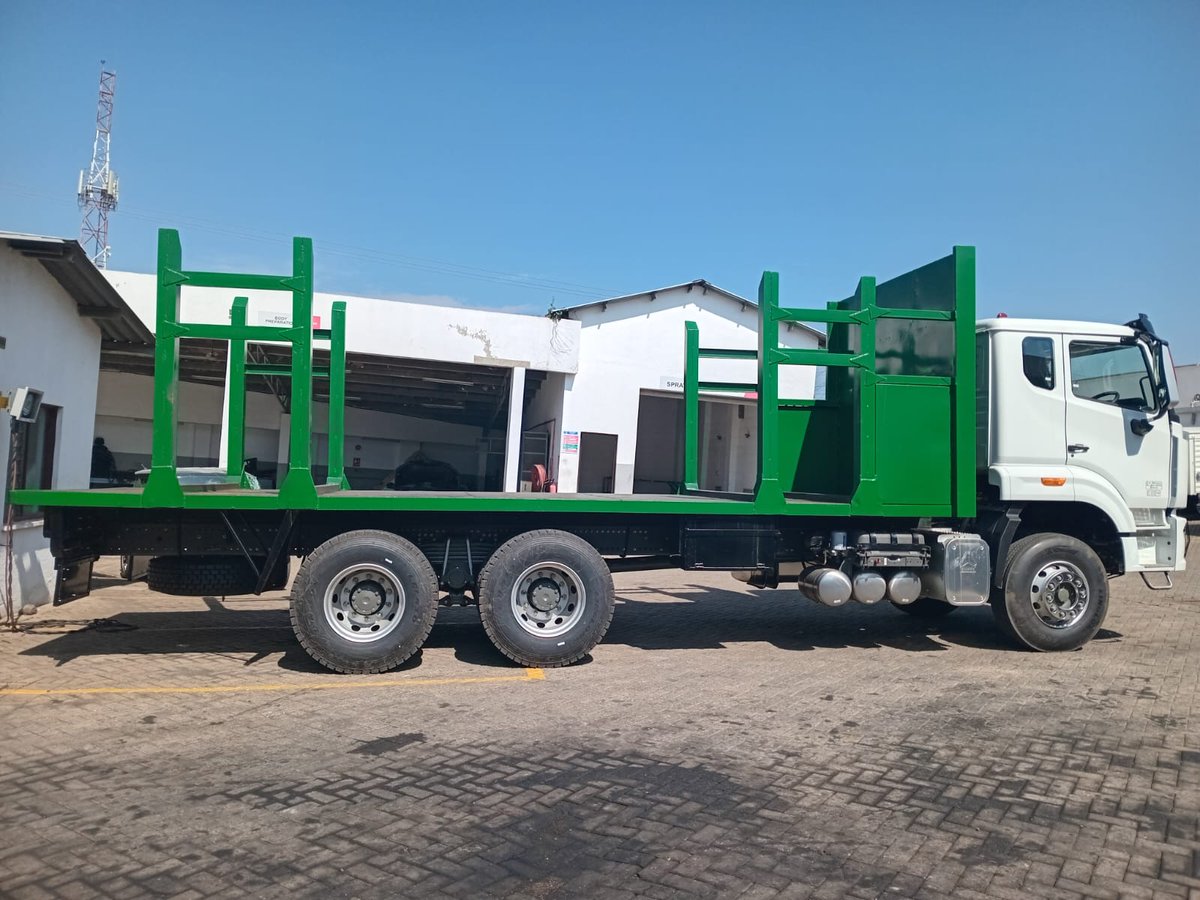 anj_116_'s tweet photo. My Name is Ananda Anjeyo. I work as a sales agent with CFAO Mobility. I provide sustainable transport solutions to different industry cadres by selling brand new zero mileage trucks. These are the brands I deal with. 

- SinoTruk Howo 
- Mercedes Benz Actros 
- Hino FC 300, FC 500, FG 500 & FM 500

My catalogue below shows the SinoTruk Howo trucks, Hino Trucks and Both Hino & Mercedes-Benz Trucks & Buses that provide value for your money. I am available on call for further discussions regarding your truck & bus choices. 

https://t.co/7NYUWNbpCo