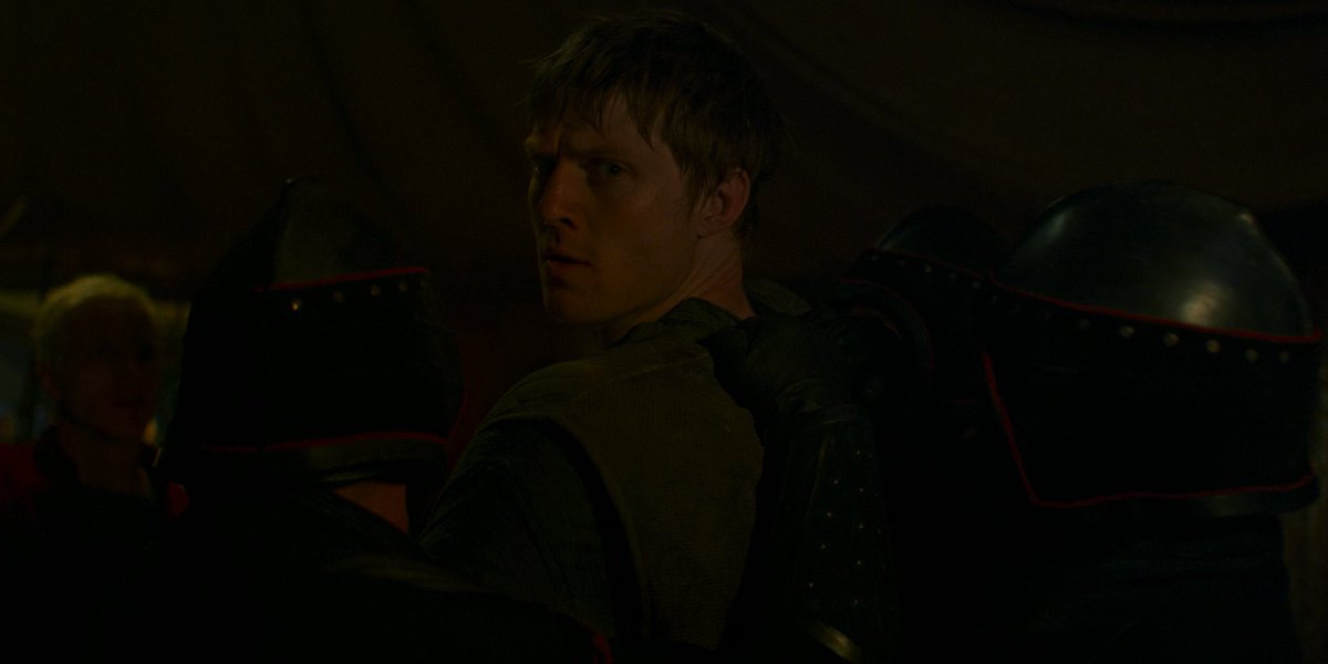 A_Stark_l's tweet image. المشهد الأخير هو الاختبار الحقيقي للفارس، لا الرماح المكسورة ولا الدروع المهشمة أو النذور المرددة، بل هذه اللحظة التي تقتضي إقدامًا بلا إحجام .. رغم فداحة الثمن، هنا تتجلى فروسية دنك .. وإج أيضاً. 

#AKOTSK