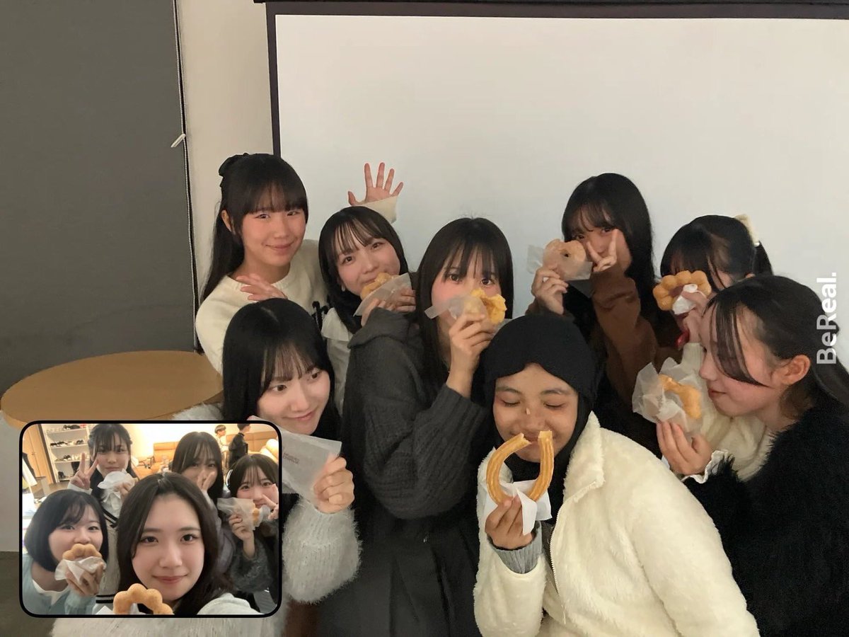 aidnnami's tweet photo. Miss u guys so much 🤍 https://t.co/FPl8y9P2E0
