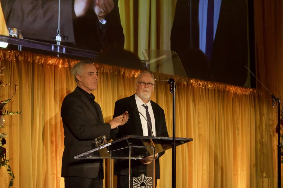 MIREIA NADAL tweet media