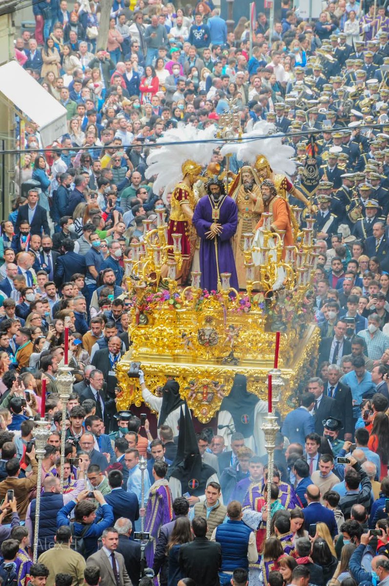 “ Mirad que está llegando ”

Lunes, #SomosBarrio, 
#SomosSanPablo