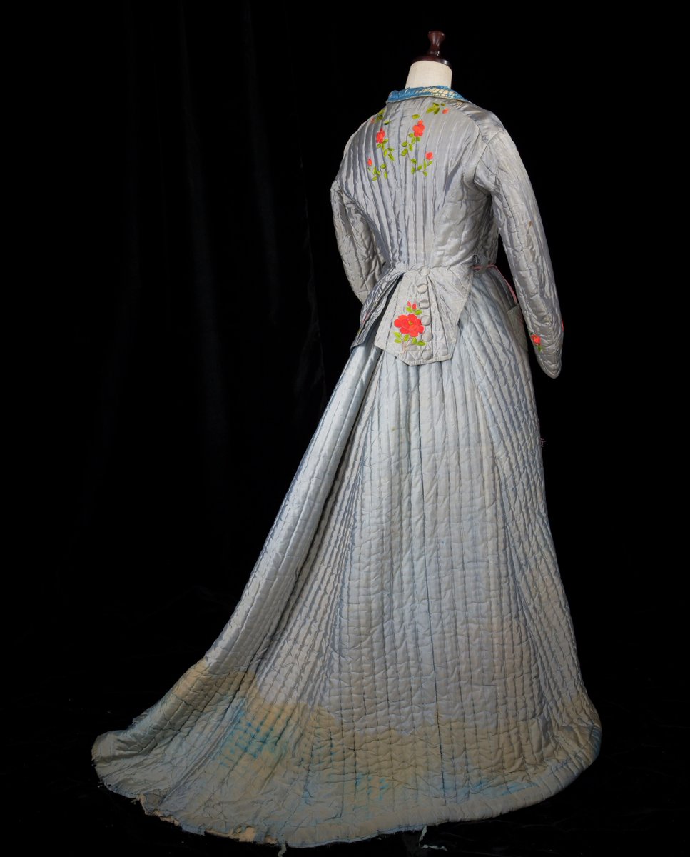 150年前の、日本の縫製技術

西洋美術史において、欠かすことのできない「ジャポニスム」
それは絵画のみならず、衣服にも浸透していました

このドレスは、明治初期に日本人が縫ったものです
そして着用したのは、西洋人