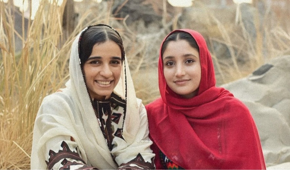 miryar_baloch's tweet photo. Patriots, 

The liberation movement of the Republic of Balochistan is supported, endorsed by sixty million Baloch men and women. 

Condemning their defensive operations against the terrorist Pakistan is tantamount to condemning the sixty million Baloch population and their genuine cause of liberation. 

The world must awaken from its slumber, face the unvarnished truth: Pakistan holds no dominion over Baloch waters or soil. Its army a barbaric horde of terrorists has been utterly rejected and reviled by the Baloch masses.

Behold, the Baloch defense and security forces march boldly among their people, where crowds capture videos, photos, and selfies in triumphant solidarity, proclaiming their unbreakable bond with the heroic freedom fighters who will shatter the chains of tyranny!

#BalochistanIsNotPakistan