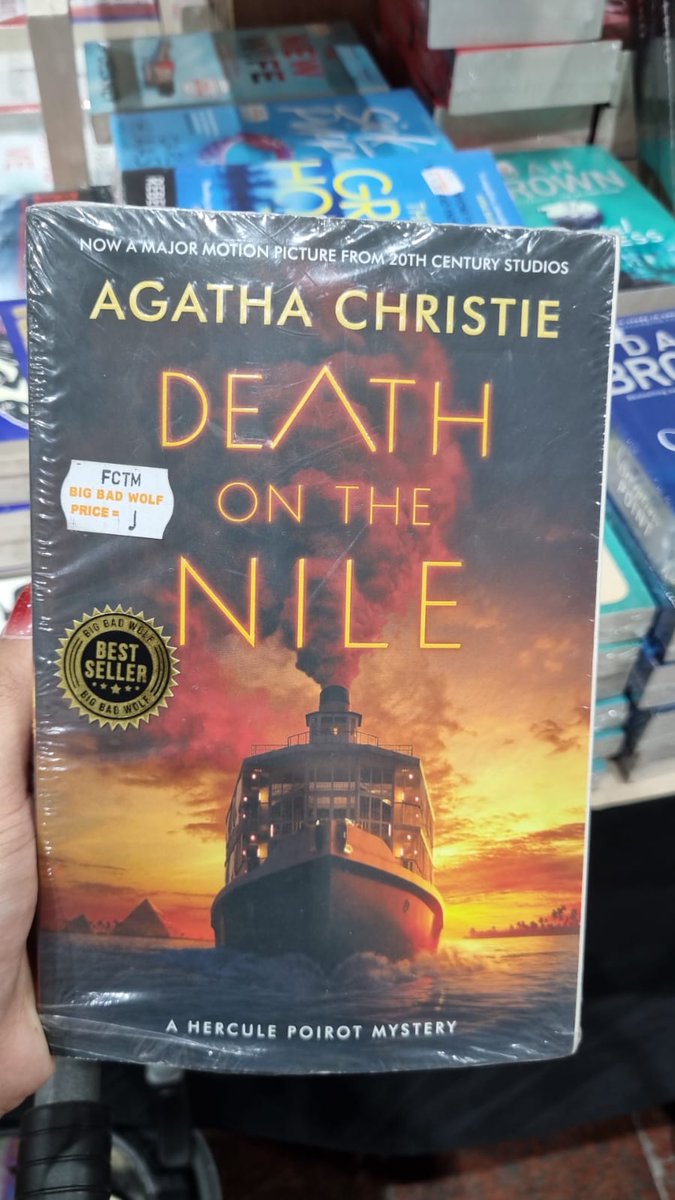 zieelllll's tweet photo. @fabianccca halo kak, ini ada banyak novel agatha christie dan english classic di bbw, aku open jastip bbw kak, kalau mau bisa dm atau join group dan chat admin https://t.co/5lcOIi2gqY
ini each 115k kak, kecuali death on  the nile 100k, ini sudah inc fee jastip dan packing, bisa oren juga https://t.co/8V1k68dczQ