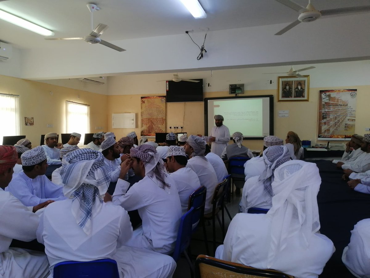 محاضرة للأخصائي النفسي بالمدرسة: الإستعداد النفسي والعملي لنتائج الإمتحانات للصف الثاني عشر