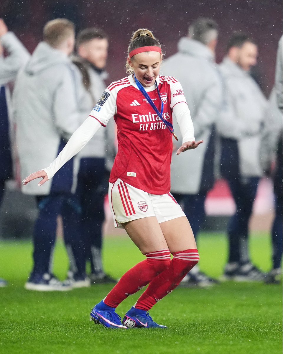 Elephant_Gooner's tweet photo. Ladies and gentlemen, Chloe Kelly is a world champion
#FIFAWCWC https://t.co/fl7siaeVct