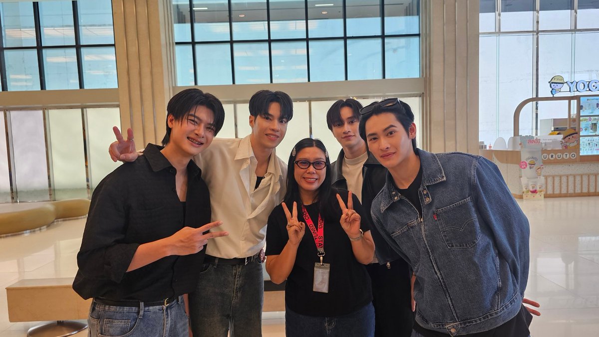 #คนหล่อ2026  เก้า นพเก้า พาน้องๆบ้าน <a href="/stmdthailand/">STMDTHAILAND</a> มาสวัสดีปีใหม่พี่ที่ช่อง ขอบคุณนะค๊าบ 
 
KAO NOPPAKAO 

#number_9th 
#เก้านพเก้า
#งุ้งงิ้งๆของนพเก้า