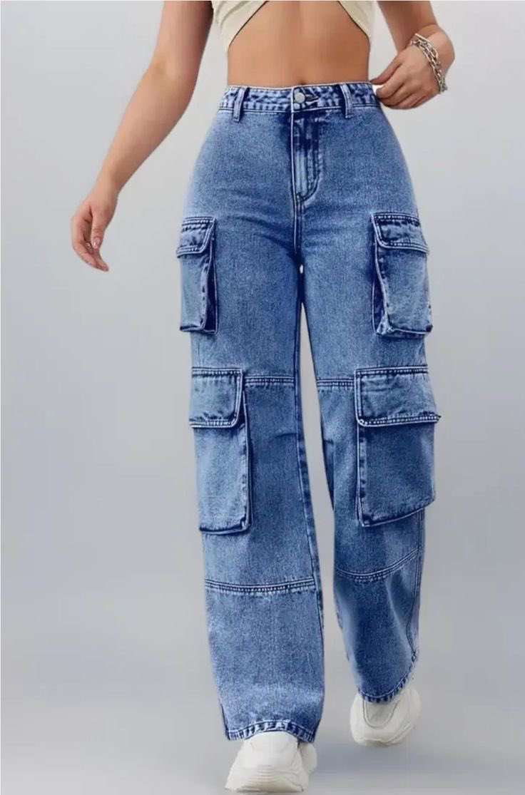 s_haleemah_'s tweet image. Meet your new go-to fits 

Comfortable, everyday pieces you’ll actually wear T-shirts, hoodies, cargo pants &amp;amp; sweatpants.

💌 DM us for free fashion advice + to shop your favorites

#LeemahRealStyle #EverydayComfort #StreetStyle #OOTD #AffordableFashion