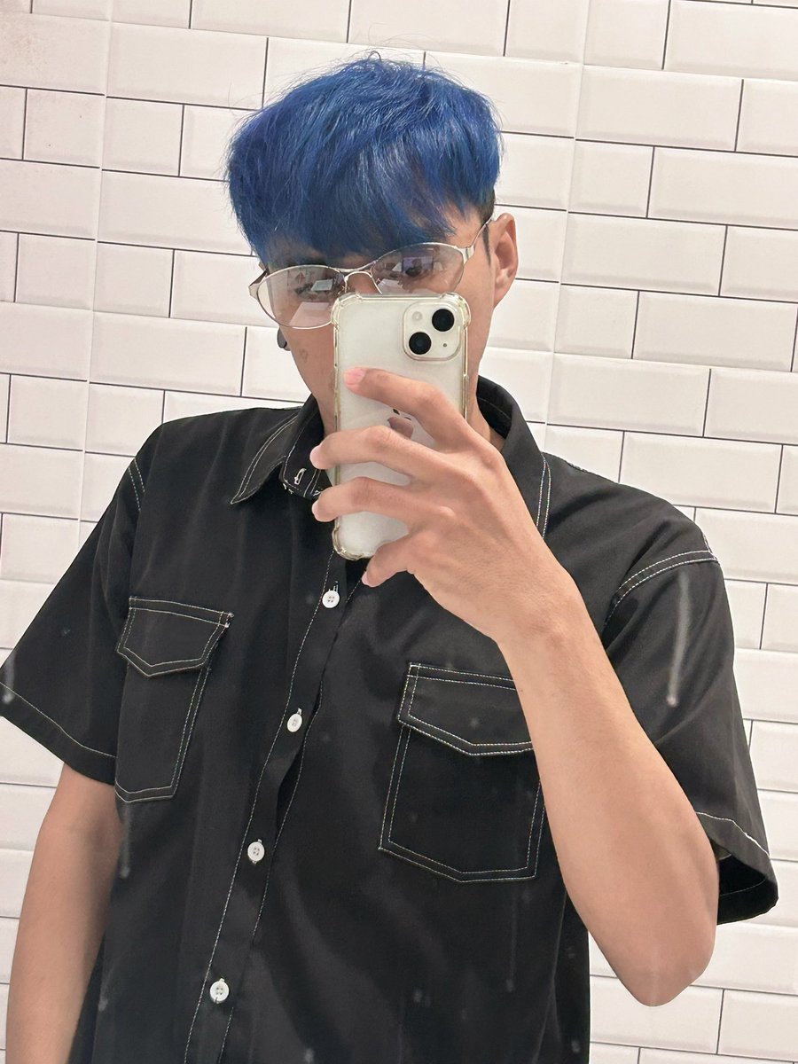 _amazing17's tweet photo. 💇🏻‍♂️💙 #พัทยาใต้ #pattaya #พัทยา https://t.co/216QvfBuD5