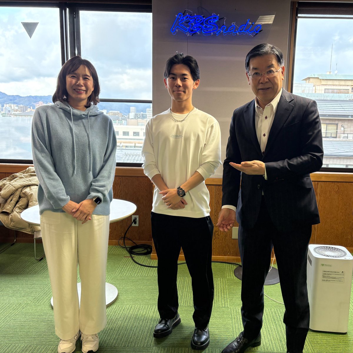 InnocenKSU's tweet photo. 大学発ベンチャー第１号（株）SOIの熊田さんが１月３０日KBS京都ラジオ「山田啓二のローカルフィット」に出演しました。河島あみるさんと息の合ったトークに笑いが絶えませんでした。#アントレプレナー #起業 #イノベーション #社会課題 https://t.co/657GE6M967