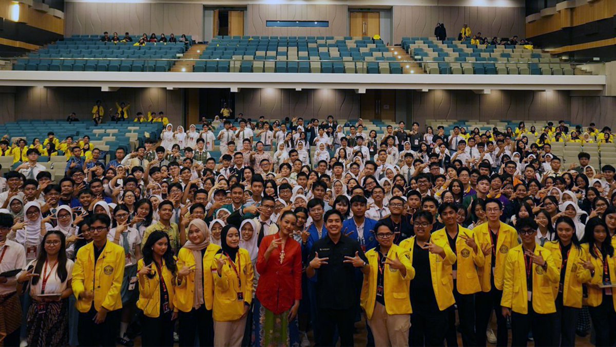 KOMPeK 28 FEB UI sukses gelar Competition Day 2026 🏆

Didukung MNC Life dengan perlindungan asuransi kecelakaan diri bagi seluruh peserta, KOMPeK terus jadi ruang aman bagi pelajar Indonesia untuk berpikir kritis &amp; berprestasi.

#KOMPeK28 #FEBUI #RECTIFY