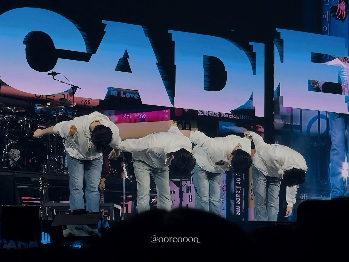 260131 The Decade in Kuala Lumpur

Welcome to the show💙

#DAY6 #데이식스
#The_DECADE
#DAY6_10th_Anniversary
#TheDECADEinKL #DAY6inKL