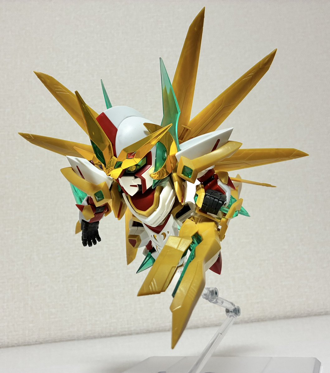 mo63mW31tKalxBu's tweet photo. っぱガンジェネシスよ！！！

発売当時は買ってもらえんかったな
おこづかいだけではとても足りひんかったし😅

あぁ…最高……
もう元祖SDだけ組んで生きていきたい……

 #ガンプラ好きと繋がりたい
#SDガンダム https://t.co/5RSXaAmOfR