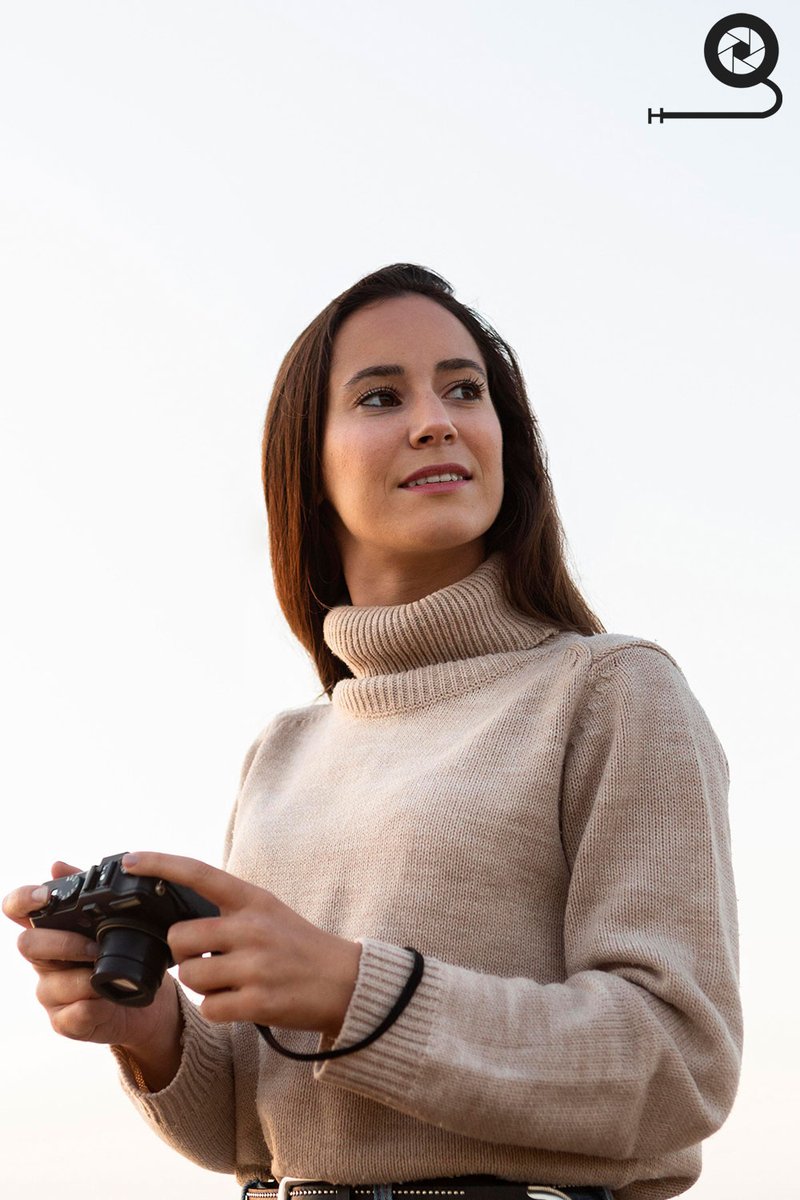 gunshe1's tweet image. Just starting photography? Choosing the right camera doesn’t have to be confusing. Here’s a beginner-friendly guide to help you decide with confidence 👇
🔗 sl1nk.com/MaLeG
#PhotographyBasics #ChooseCamera #BeginnersGuide