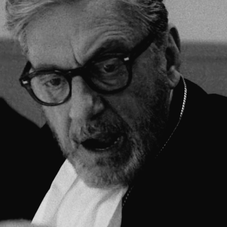 “we have                                “baby, we’re
dating rumors”                       married”