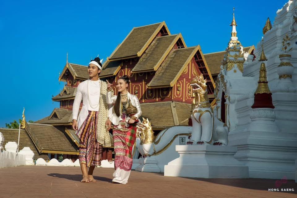 JarunTitatummo's tweet image. ขอเชิญร่วมทำบุญบูรณะและฟื้นฟู
กุฏิไม้โบราณวัดม่อนปู่ยักษ์ อายุกว่า 100ปี 
หลังเกิดเหตุเพลิงไหม้ เช้าวันที่ 2 ก.พ. 2569

แม้กุฏิจะเหลือเพียงเถ้าถ่าน
แต่ศรัทธา…เราช่วยกันรักษาได้

ร่วมบุญ
ธ.กรุงไทย 536-0-99298-0
วัดม่อนสัณฐาน 🙏🏻🤍

#ทำบุญ #วัดม่อนปู่ยักษ์