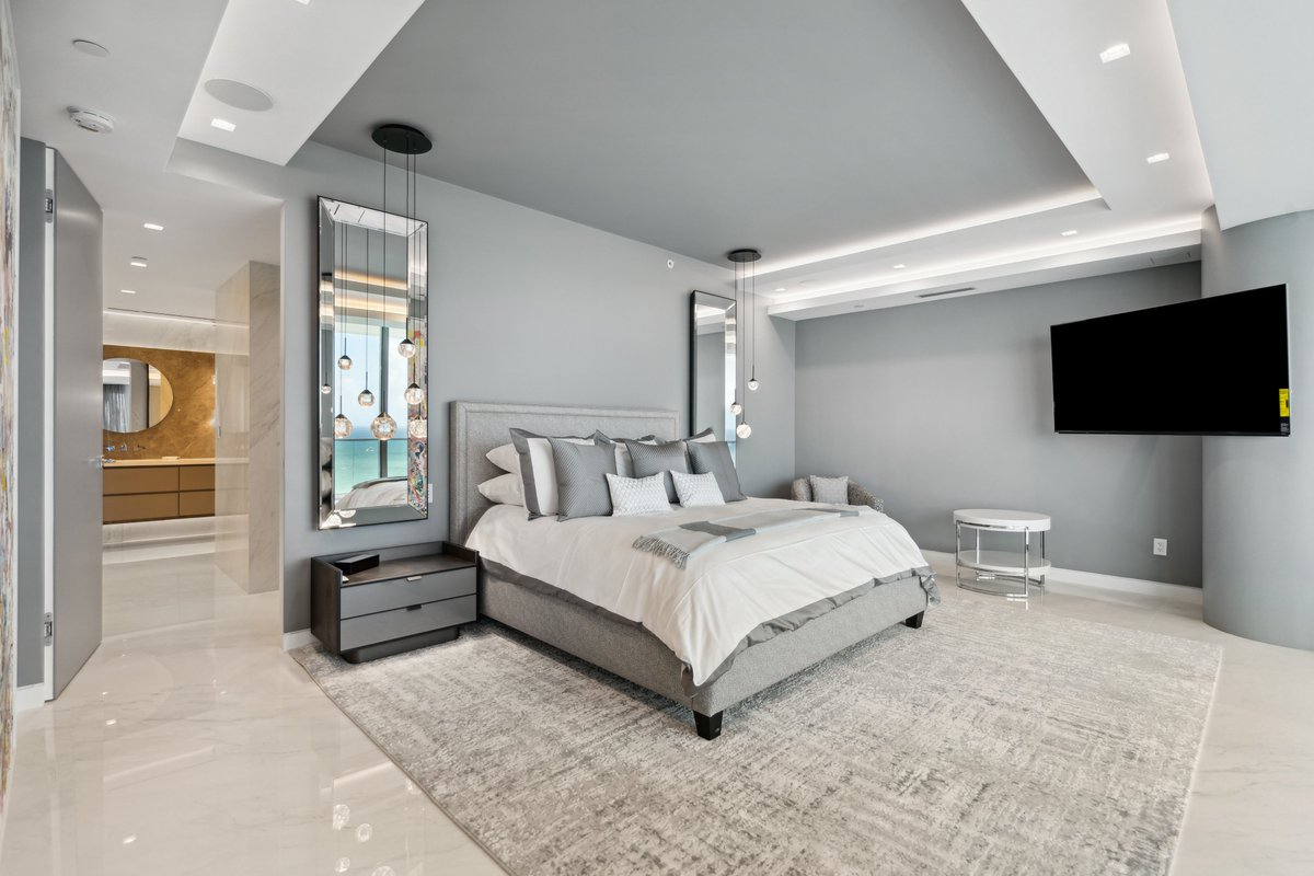 Lifestyle_PG's tweet photo. ELEVATED BY DESIGN
Upscale, modern luxury crafted to be felt, not explained.
#LPG #lifestyleproductiongroup #modernluxury #designforward #luxuryhomes https://t.co/REwy75Ya7E