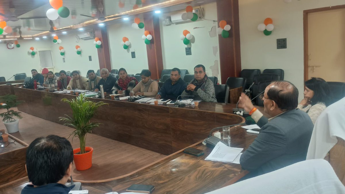 जनपद #अमरोहा में #NRLM के अंतर्गत #DMM #BMM #ADO_RD के साथ समीक्षा बैठक एवं आगामी मेले की तय्यारी की समीक्षा 
<a href="/UpRuralDev/">ग्राम्य विकास विभाग, उत्तर प्रदेश</a> <a href="/Prerna_UPSRLM/">Prerna UPSRLM</a> <a href="/uppanchayatiraj/">Panchayati Raj Department, GoUP</a>
<a href="/CMOfficeUP/">CM Office, GoUP</a> <a href="/dmamroha/">DM Amroha</a> <a href="/DyCMGoUP/">Dy Chief Minister GoUP</a>
<a href="/Comm_Moradabad/">Commissioner Moradabad</a> <a href="/InfoDeptUP/">Information and Public Relations Department, UP</a>