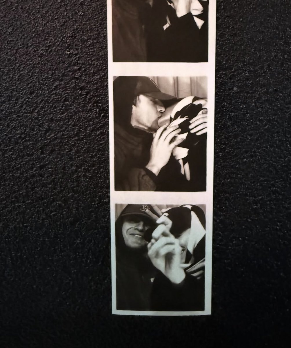 outsofnowhere's tweet image. be careful who talk to on the internet you never know what could happen