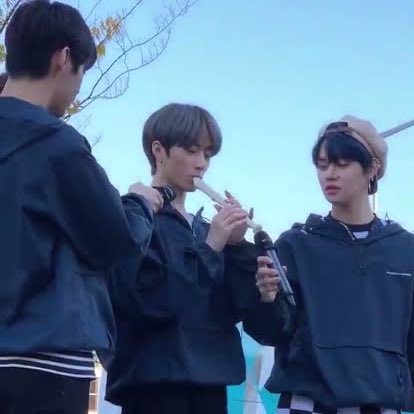 L0VELYBEOMIE's tweet image. remember this boy?            this is him now