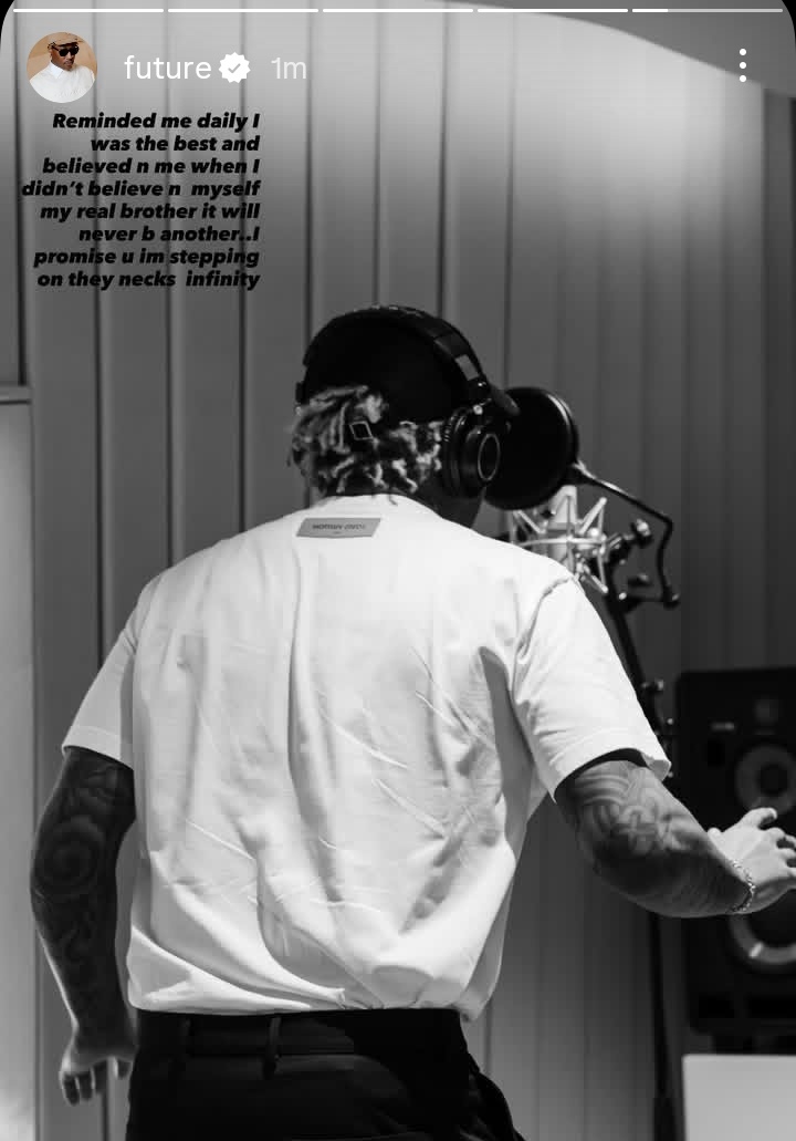 1FutureBase's tweet image. Future on his IG story #LLScooter
