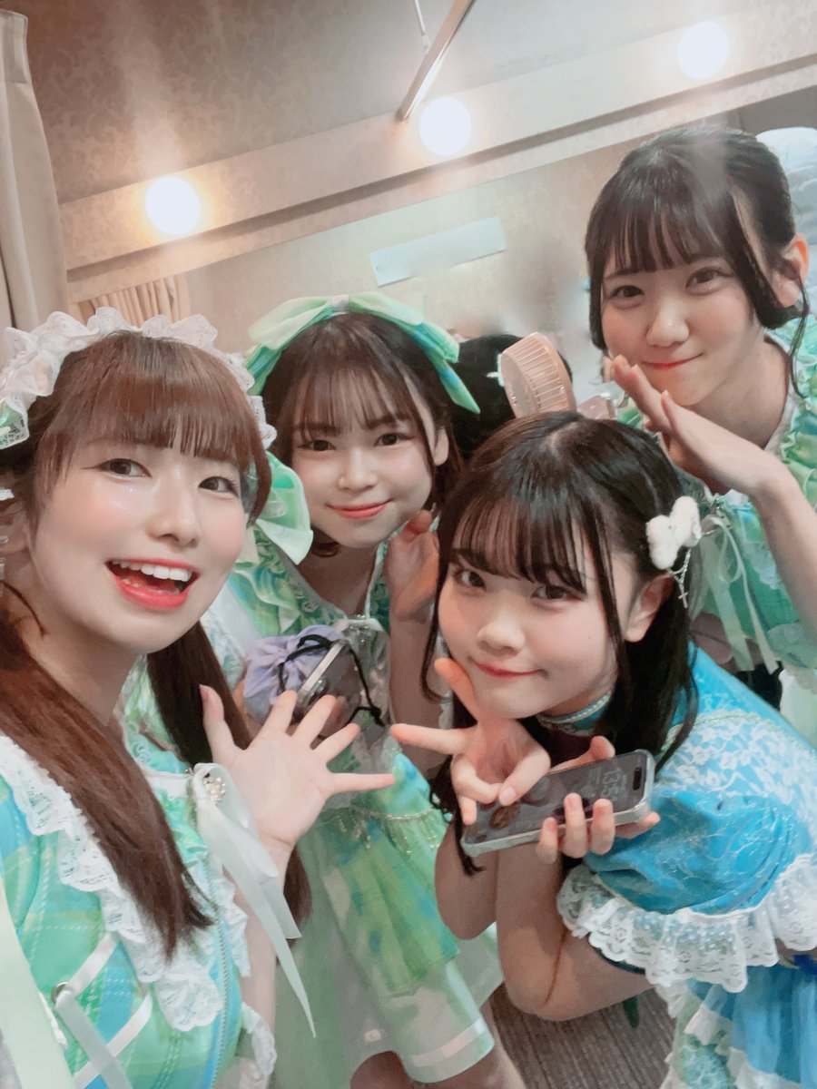 べるテン 瀬菜まどかちゃんに肩叩いて頂きました🥰✨ 可愛かったし癒し