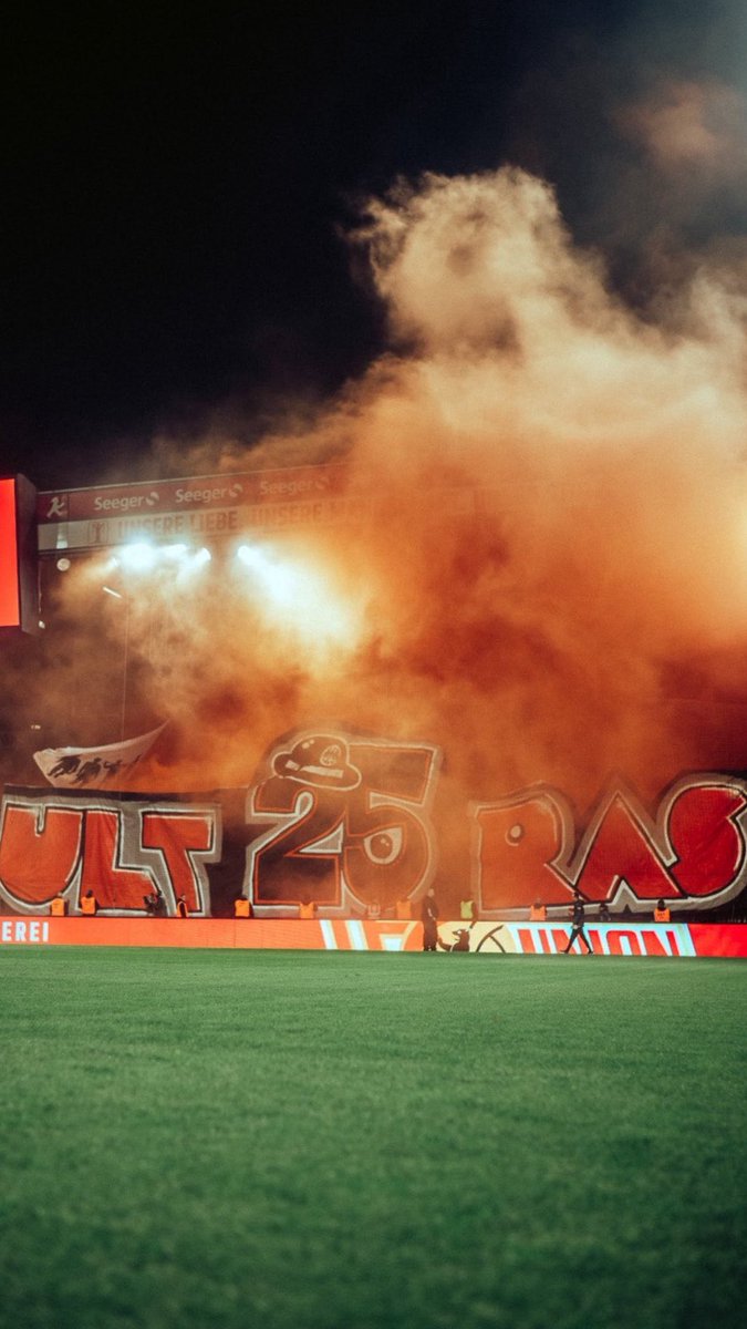 Suche immer noch 2 Tickets für das Spiel bei Union🙏🏼
RT wäre sehr korrekt, hab die Hoffnung noch nicht aufgegeben🦅